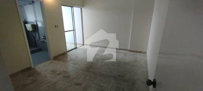 400 YARDS COMMERCIAL HOUSE DOUBL STORY