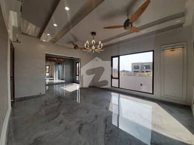 500sq yd Luxury Villa FOR SALE. 2km from Entrance of BTK. 6 Bed DDL 2 Kitchens 500sq yd Luxury Villa FOR SALE. 2km from Entrance of BTK. 6 Bed DDL 2 Kitchens