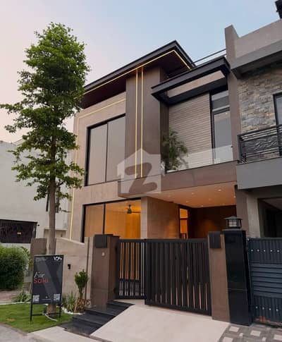 5 Marla Designer House For Sale in DHA 9 Town, Block - A |ORIGINAL PICTURES|