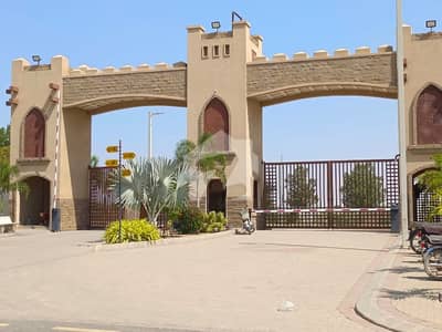 چیپل اپ ٹاون کراچی میں 4 کمروں کا 8 مرلہ مکان 2.0 کروڑ میں برائے فروخت۔