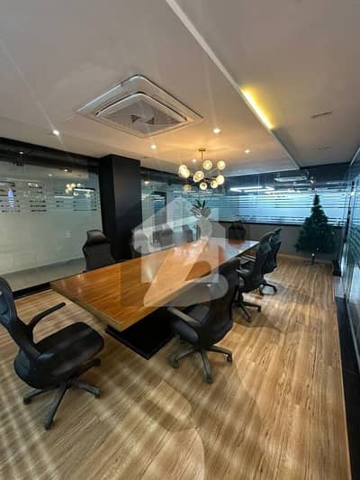 کمرشل مارکیٹ راولپنڈی میں 1 کنال Studio دفتر 14.0 لاکھ میں کرایہ پر دستیاب ہے۔