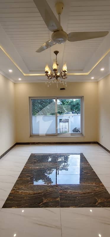 bahria enclave 8Marla brand new house available for rent in prime location of Bahria enclave