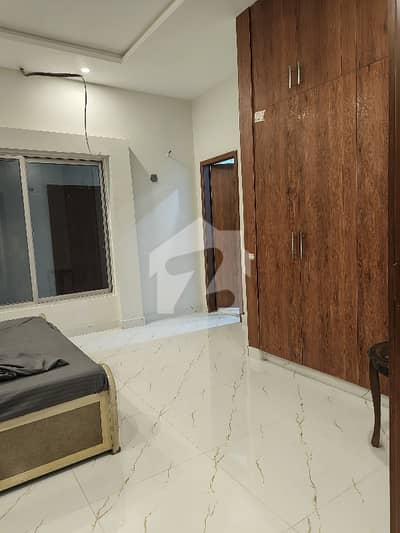 Prime Location 600 Square Feet Flat In Peshawar Road Is Available For sale