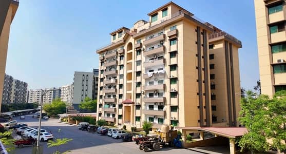 Gorgeous 10 Marla Flat For sale Available In Askari 11 Gorgeous 10 Marla Flat For sale Available In Askari 11