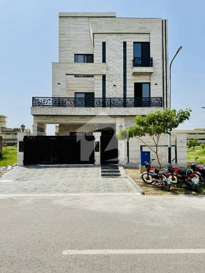 10-MARLA TRIPLE STORY BRAND NEW HOUSE FOR SALE IN KHAYABAN E ZAFAR 10-MARLA TRIPLE STORY BRAND NEW HOUSE FOR SALE IN KHAYABAN E ZAFAR