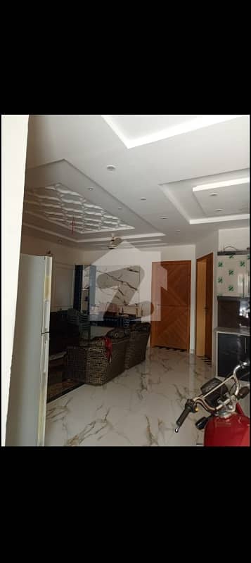 LDA Avenue 1 Triple Storey House For Rent