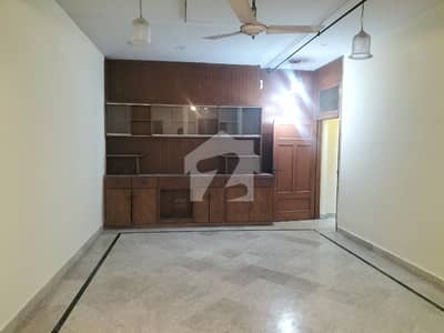 G10/3 Upper Portion 2Bed Sapred Gate