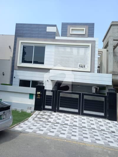 Double Unit House 8 Marla Sale Bahria Town - Usman Block