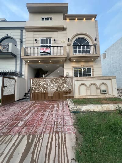 25*50 Brand New Luxury House For Sale In G-15/3 FGEHA Sector Islamabad