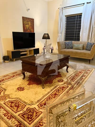 Furnished Corner Villa 200sq yd 3 Bedrooms Luxury Villa is Available FOR RENT. 8km from Entrance of BTK. 3 Bed DDL 1 Kitchen