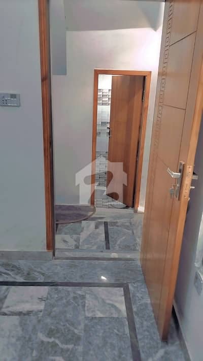 5 MARLA SINGLE STOReY HOUSE FOR RENT