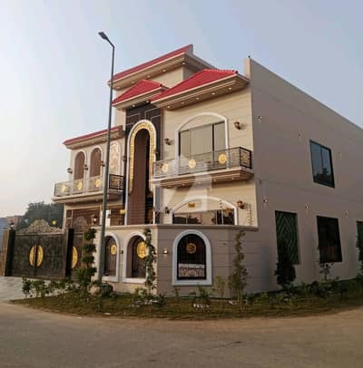 Prominently-Located Prime Location House Available In Wapda Town For Sale