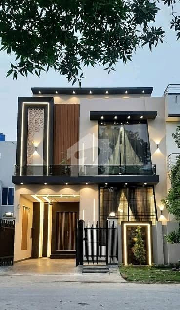 Prime Location Ideal House For sale In Wapda Town