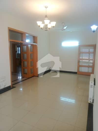E-11/2 Marble Flooring 14 Marla Ground Portion For Rent