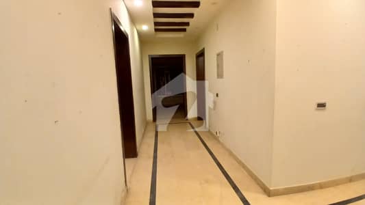 E-11/4 Out Class Location 1 Kanal Upper Portion For Rent E-11/4 Out Class Location 1 Kanal Upper Portion For Rent