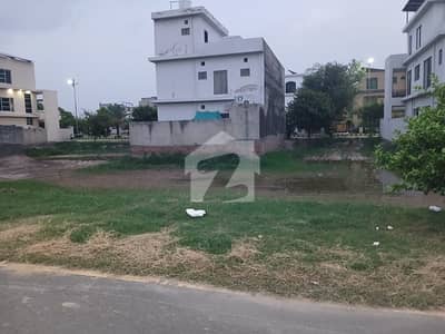 5 Marla Plot in Park View, Tulip Overseas Plot No 2658 Just Near School Transfer Free For Sale