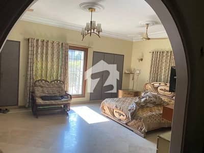 CHANCE DEAL 400SQ YARD BASEMENT + GROUND + ONE BASEMENT : 4 BED DD | GROUND FLOOR : 4 BED DD | FIRST FLOOR | 4 BED DD