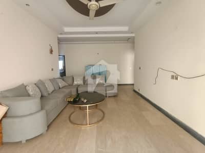 1 Kanal Upper Portion For Rent