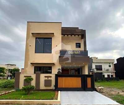 5 Marla Brand New Designer House For Sale In M Block Bahria Town 5 Marla Brand New Designer House For Sale In M Block Bahria Town