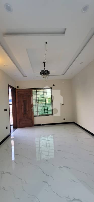 7 Marla Beautiful New Bran New House Available For Sale In Jinnah Garden
