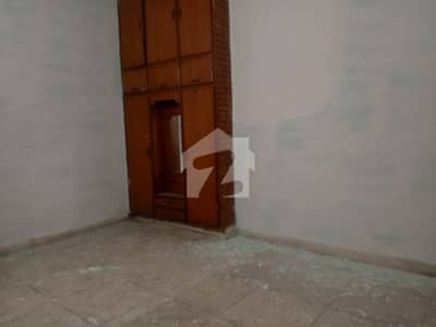 10 Marla Lower Portion For Rent
