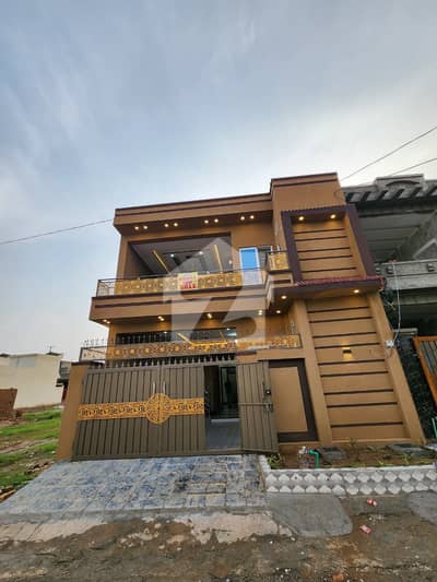 Prime Location 5 Marla House For sale Available In Adiala Road