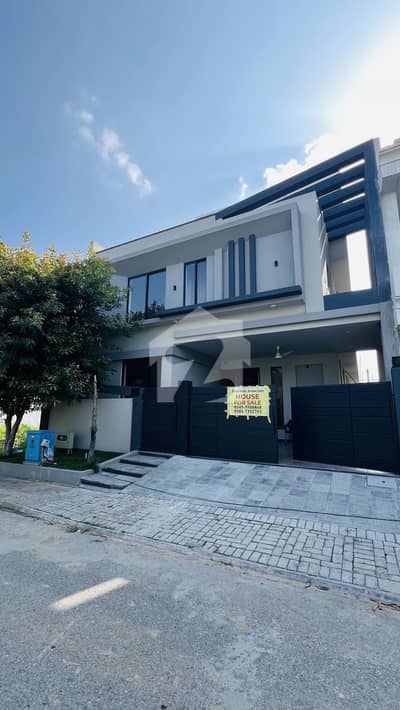 10Marla house for sale in top city 1 10Marla house for sale in top city 1