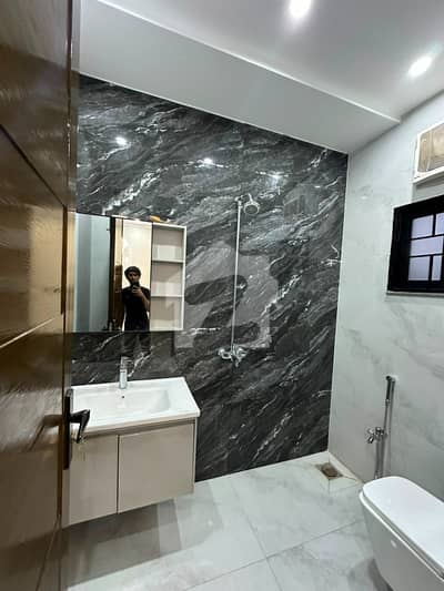 Hot Rental Deal! 5 Marla upper Portion For Rent in Diamond Block Park View City Lahore Hot Rental Deal! 5 Marla upper Portion For Rent in Diamond Block Park View City Lahore
