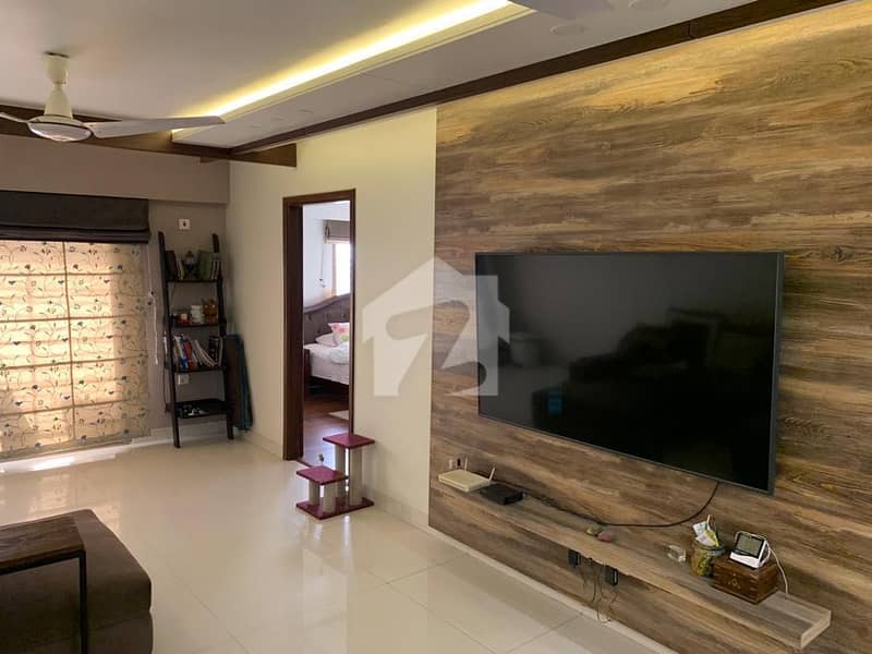 4 BED DD AVAILABLE ON RENT 4 BED DD AVAILABLE ON RENT