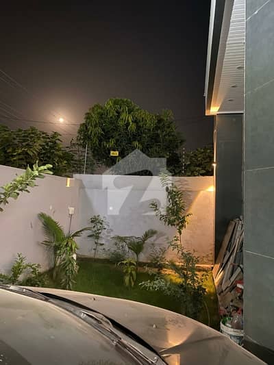 1 Kanal Upper portion is available for rent in LDA Avenue-1.