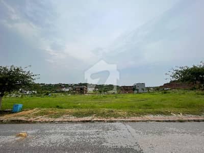 1 Kanal Level Plot Near To Commercial And Masjid For Sale 1 Kanal Level Plot Near To Commercial And Masjid For Sale