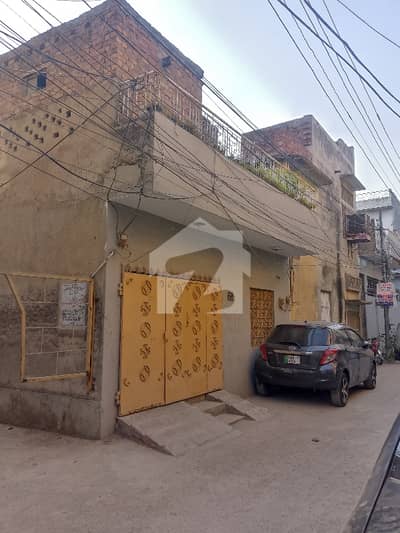 علامہ اقبال ٹاؤن ۔ نیلم بلاک علامہ اقبال ٹاؤن,لاہور میں 4 کمروں کا 9 مرلہ مکان 3.0 کروڑ میں برائے فروخت۔ علامہ اقبال ٹاؤن ۔ نیلم بلاک علامہ اقبال ٹاؤن,لاہور میں 4 کمروں کا 9 مرلہ مکان 3.0 کروڑ میں برائے فروخت۔