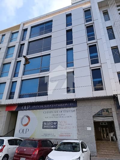 المرتضی کمرشل ایریا ڈی ایچ اے فیز 8,ڈی ایچ اے ڈیفینس,کراچی میں 9 مرلہ دفتر 3.0 لاکھ میں کرایہ پر دستیاب ہے۔