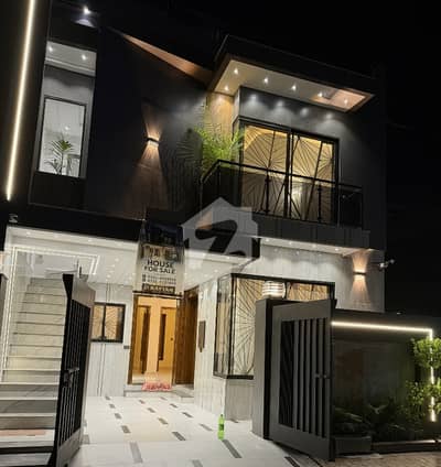 Modern 5 Marla Luxury House for Sale F Block, Al-Rehman Garden Phase 2, Lahore Modern 5 Marla Luxury House for Sale F Block, Al-Rehman Garden Phase 2, Lahore