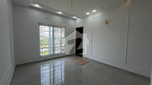 Highly-coveted 10 Marla House Is Available In Bahria Town Phase 8 - Block B For sale Highly-coveted 10 Marla House Is Available In Bahria Town Phase 8 - Block B For sale