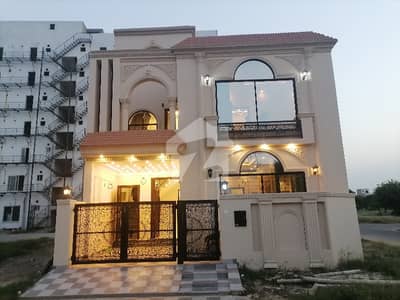 Fair-Priced 6 Marla House Available In OLC - Block A Fair-Priced 6 Marla House Available In OLC - Block A