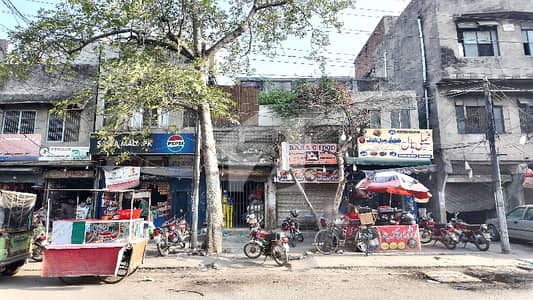 صدر کینٹ,لاہور میں 7 مرلہ Studio عمارت 15.0 کروڑ میں برائے فروخت۔