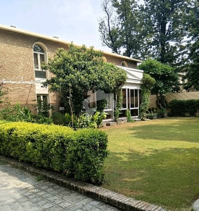 ایف ۔ 7 اسلام آباد میں 6 کمروں کا 1 کنال مکان 8.0 لاکھ میں کرایہ پر دستیاب ہے۔ ایف ۔ 7 اسلام آباد میں 6 کمروں کا 1 کنال مکان 8.0 لاکھ میں کرایہ پر دستیاب ہے۔