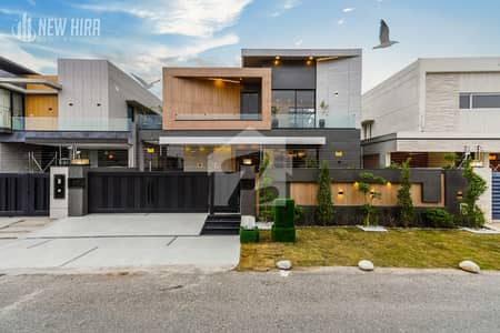 1 Kanal Adorable Bungalow On Top Location For Sale In DHA Phase 7 Lahore