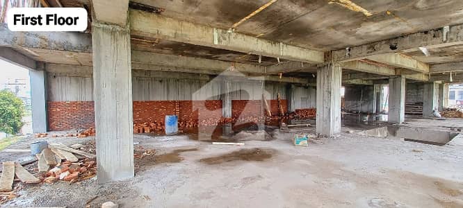 جوبلی ٹاؤن لاہور میں 1 کنال Studio دکان 12.0 لاکھ میں کرایہ پر دستیاب ہے۔