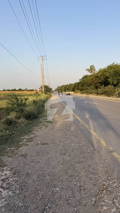 جھلم روڈ چکوال میں 8 کنال زرعی زمین 56.0 لاکھ میں برائے فروخت۔