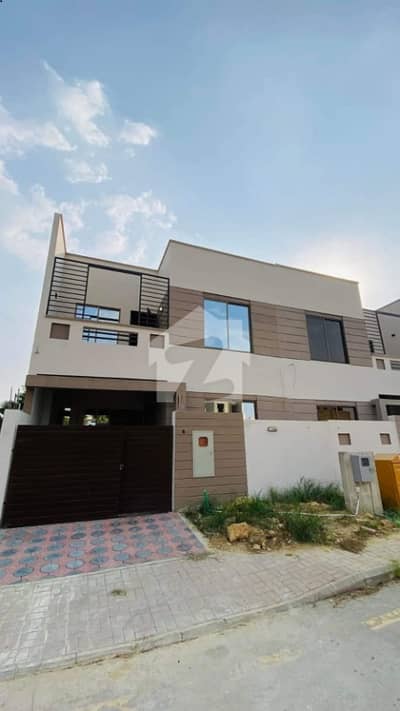 125 Yards Beautiful & Spacious Villa for Sale in Prime Location of Precinct 11-B, Bahria Town Karachi 125 Yards Beautiful & Spacious Villa for Sale in Prime Location of Precinct 11-B, Bahria Town Karachi