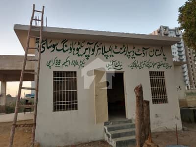 Get Your Hands On Corner Flat In Karachi Best Area