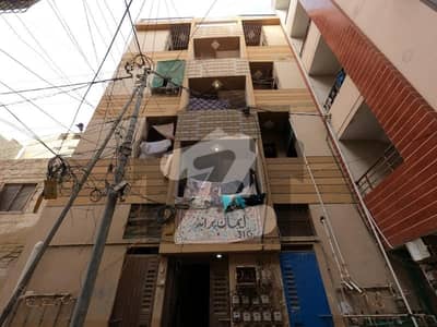 اللہ والا ٹاؤن - سیکٹر 31-جی اللہ والا ٹاؤن,کورنگی,کراچی میں 2 کمروں کا 2 مرلہ فلیٹ 25.0 لاکھ میں برائے فروخت۔