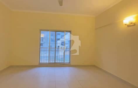READY TO MOVE 2250sq. Ft 3Bed Luxury Apartment At Tower-4, 6 & 7 Near Main Entrance Of Bahria Town Karachi FOR SALE