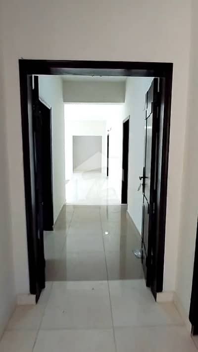 3 Bed Apartment Available For Rent in Askari 11 Lahore