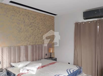 Good Prime Location 427 Square Feet Flat For Rent In Gulberg