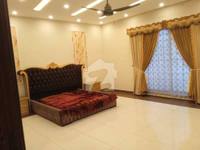 1 Kanal Upper Portion Available For Rent In Old Officer's Colony.
