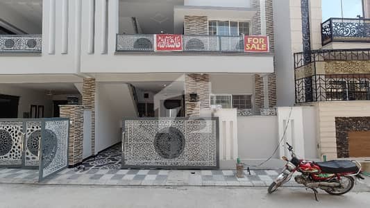Very Prime Located Brand New 5 Marla Double Storey House For Sell in Gulraiz