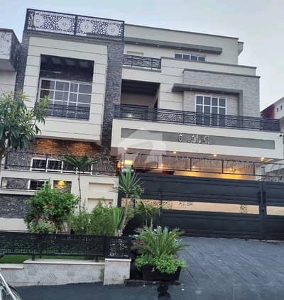 Well-constructed Brand New House Available For sale In G-13/4